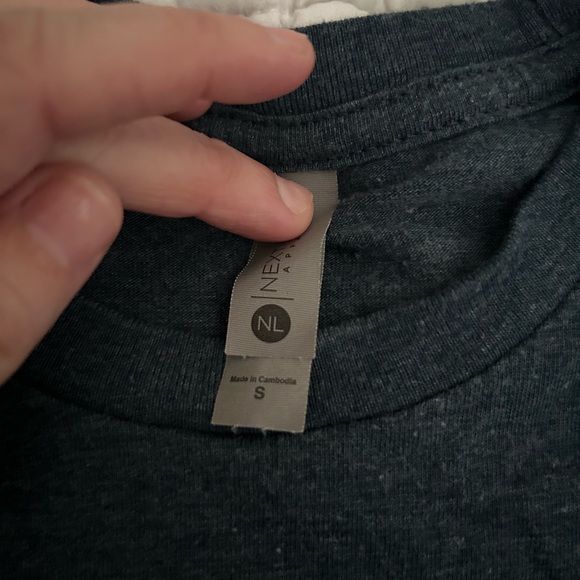 Willie Nelson t-shirt size small - Picture 3 of 5